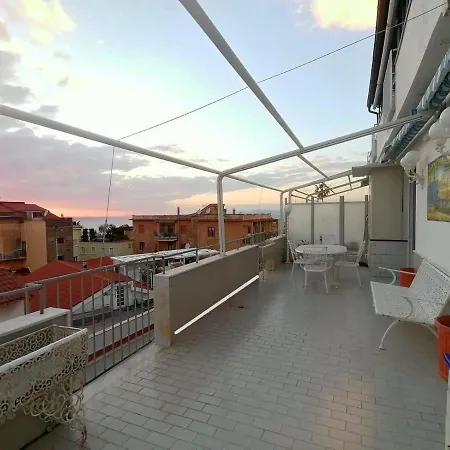 La Casa Di Rosa Apartment *